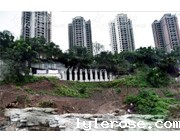双利螺旋千斤顶助重庆云阳“奇葩”建筑竣工